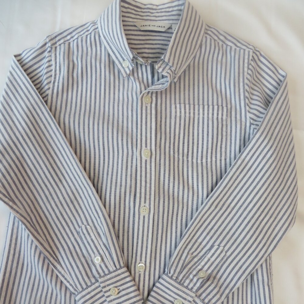 Janie and Jack Boys Button Down | Pinstripe |  Blue | Size 6
